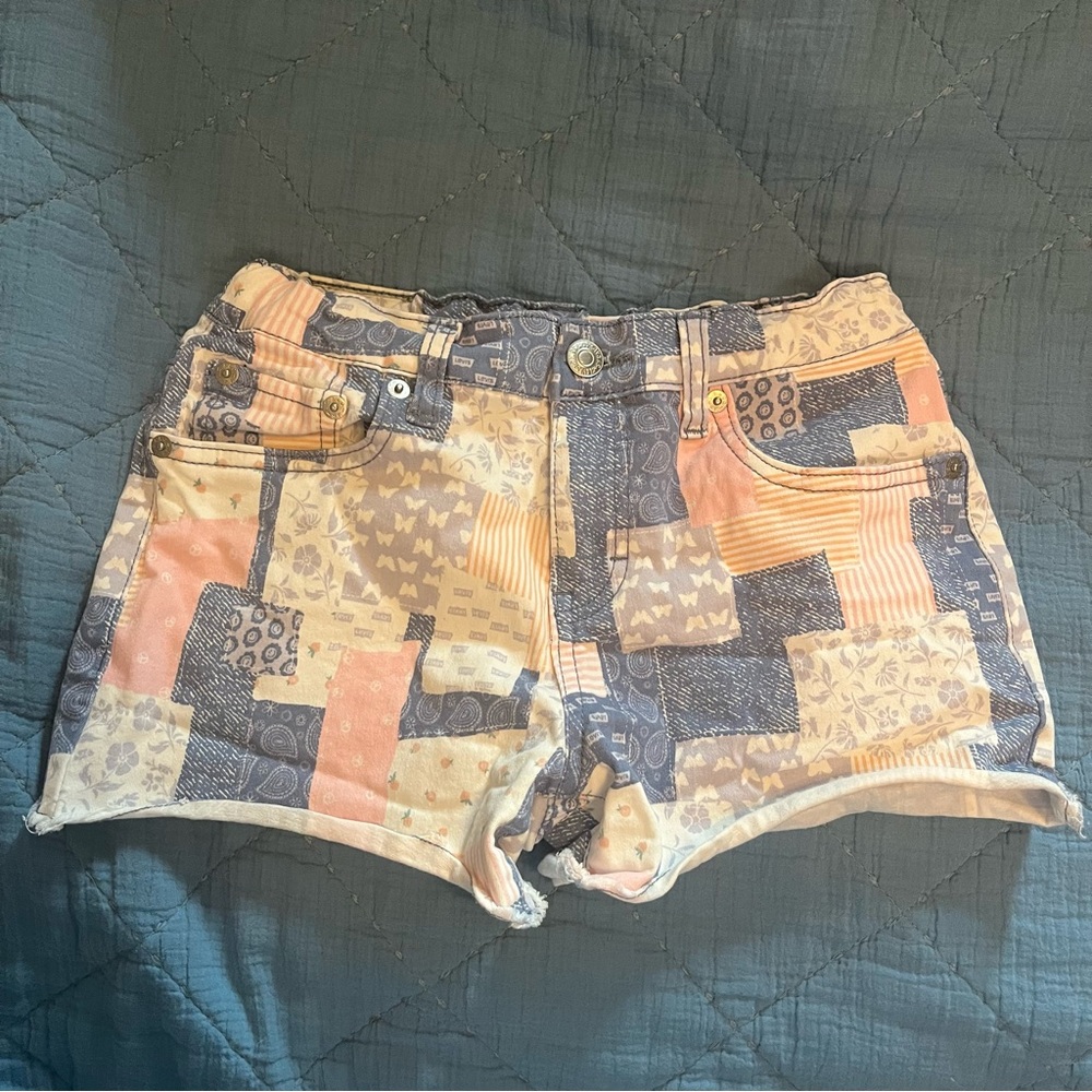 Levi's Blue and Pink Patterned Denim Shorts - Picture 2 of 4